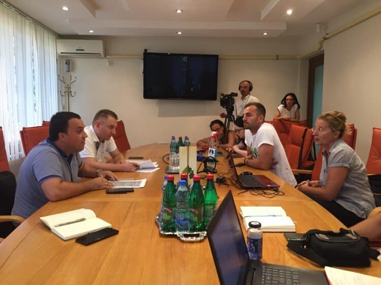 Održani razgovori u JP Vojvodinašume: Aktivisti očekuju izlazak čuvara na teren i novi sastanak u petak 1