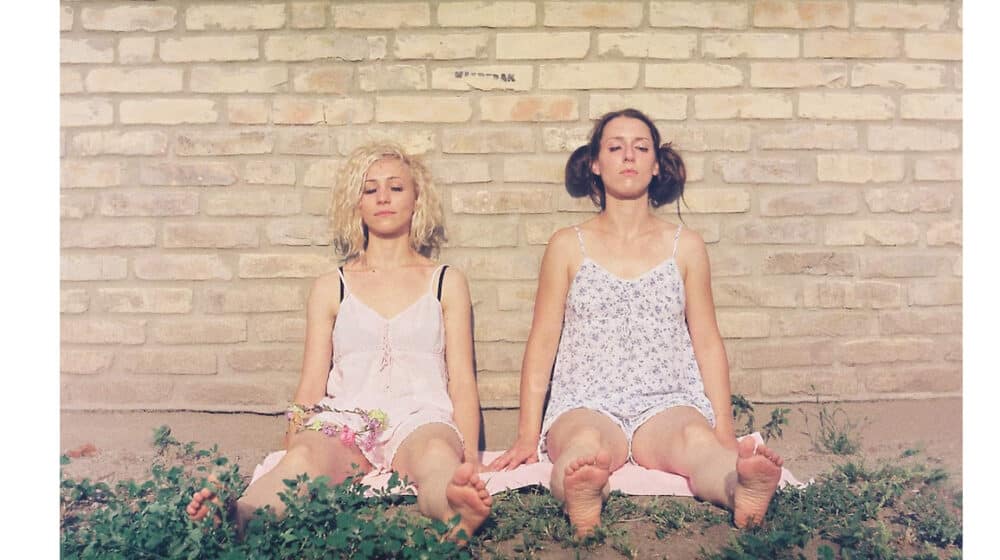 Dvorišna galerija Subotica: Izložba Bele Rade umetnica Vanje Subotić i Svetlane Ždrnja 1