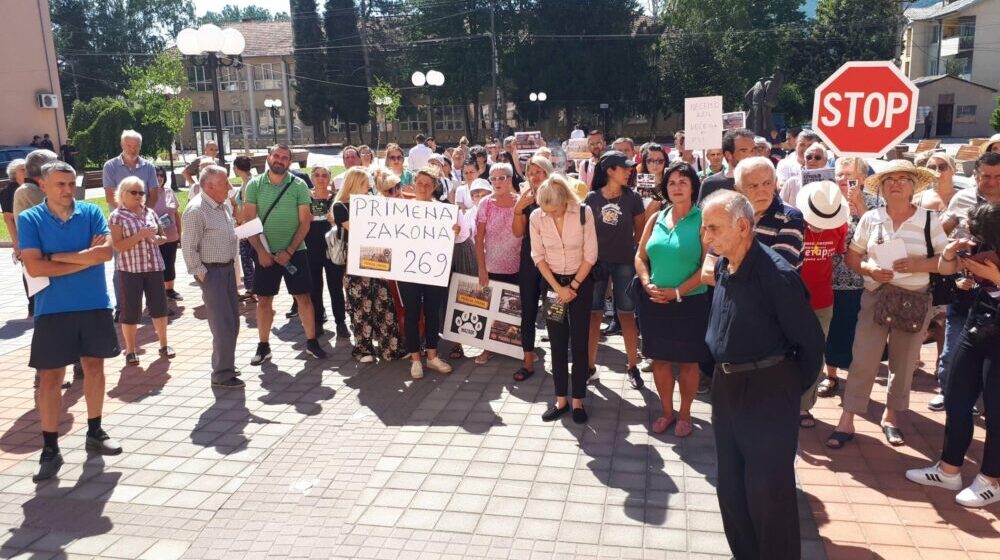 Protest zbog izgradnje azila u Dugoj Poljani: Loš i za ljude i za pse 1