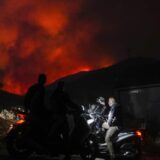 Nekoliko sela severno od Atine evakuisano zbog šumskog požara 7