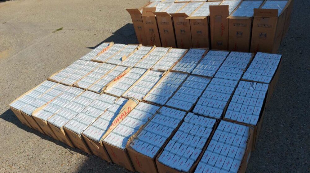 U Smederevu uhapšene tri osobe kod kojih je nađena veća količina duvana i nafte 1