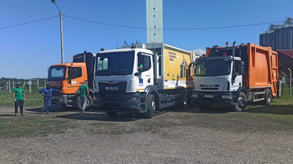 Bogatić dobio vozilo za sakupljanje otpada koji može da se reciklira 1