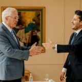 Vlahović - Kalezić: Susret ambasadora Hila i Abazovića neuobičajen 9