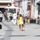 Ekonomista Radosavljević: Plate u Srbiji veće, ali ne i standard 10