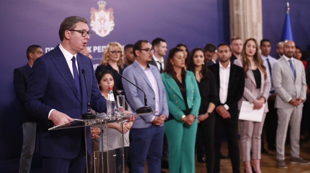 Vučić: Srbija je dom Roma, sa istim pravima i obavezama kao svi njeni građani 1