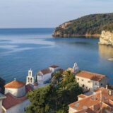 Crnogorski instititut: Strani državljani koji su otrovani hranom sada su dobro 12