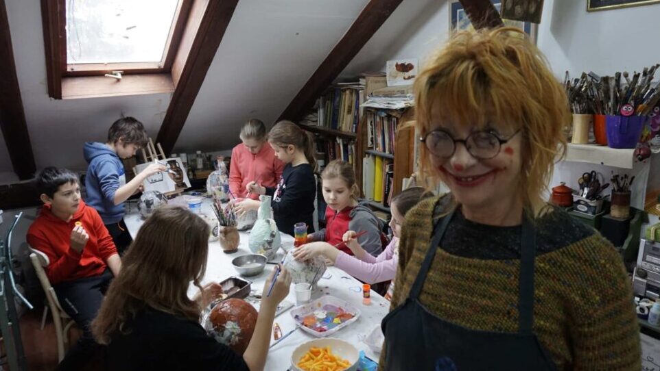 Novosadska škola crtanja u kojoj mališani govore osam ljudskih i jedan mačji jezik 2 Novosadska škola crtanja u kojoj mališani govore osam ljudskih i jedan mačji jezik 2