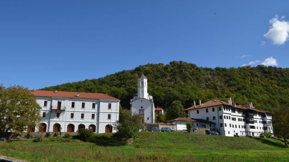 Požar izbio u blizini manastira Svetog Prohora Pčinjskog 1