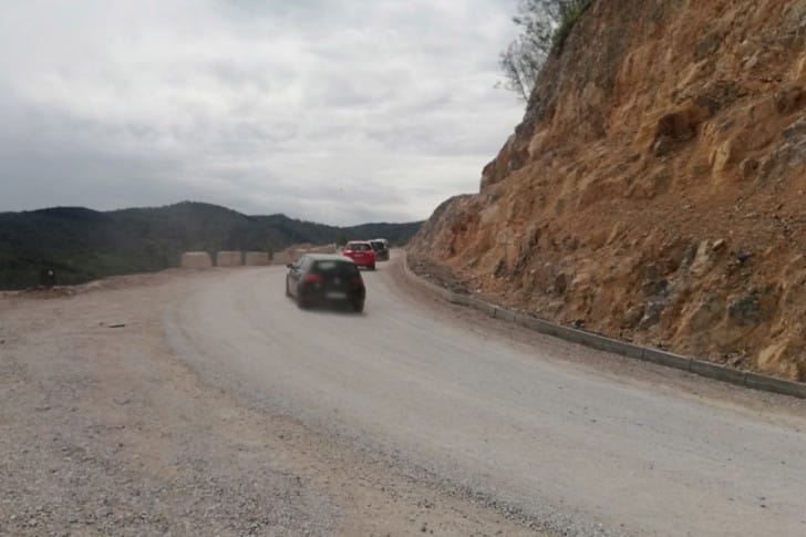 Valjevo: Deonica Krčmar - Divčibare zatvorena za saobraćaj 2 Valjevo: Deonica Krčmar - Divčibare zatvorena za saobraćaj 2