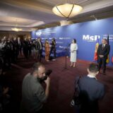 Na donatorskoj konferenciji u Bukureštu Moldaviji obećano 600 miliona evra 6