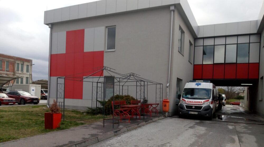 Kragujevačka Hitna pomoći intervenisala zbog saobraćajne nesreće u Pajazitovu u kojoj su povređene dve osobe 1