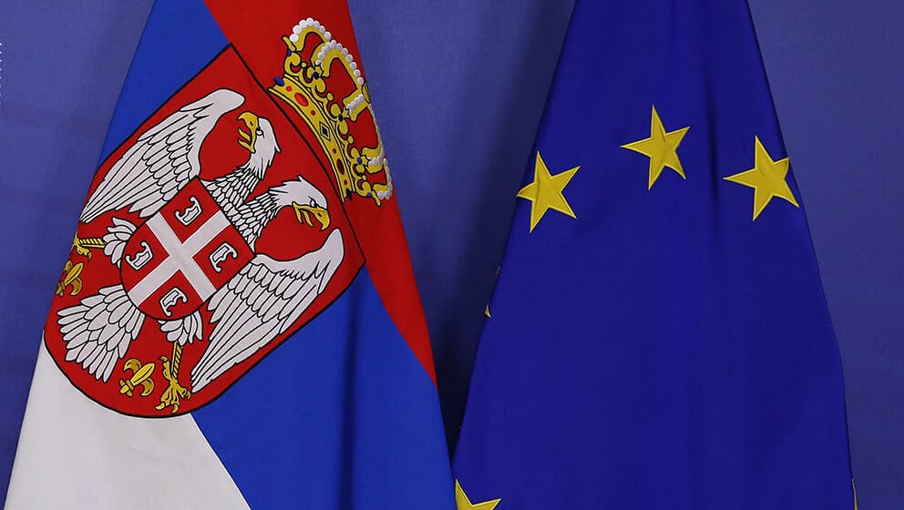 Demostat: EU i SAD veći donatori Srbije nego Rusija i Kina 14