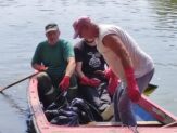 Pomor ribe na Tisi: Dok građani tvrde da su u pitanju tone, nadležni licitiraju 140 kilograma tolstolobika i štuke 3