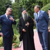 Članovi Svetog sinoda SPC zatražili od Vučića i Dodika da istraju u vođenju samostalne i nezavisne spoljne politike 11