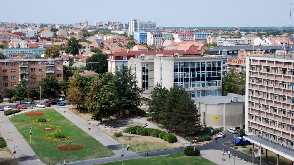 Tribina nedeljnika “Vreme” u sredu u Kragujevcu 1