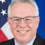 Ambasador SAD u BiH: Izetbegović, kao i Dodik, podriva državne institucije i Dejtonski sporazum 5