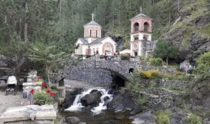 "Nigde nema takve zore, kao iznad Mokre Gore": Odmor na planini na sat vožnje od Užica 5