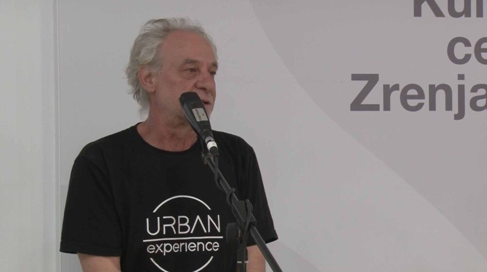 Zrenjanin: Izložene skulpture Nenada Vacića "Dekonstrukcija konstrukcije" 1