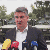 Milanović vređao demonstrante ispred OHR-a: To je nahuškana unitaristička rulja, BiH je užasan problem 2