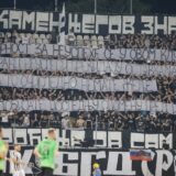 Na stadionu Partizana napadnut mladić koji je nosio majicu sa natpisom „Vučiću, p...“ 3
