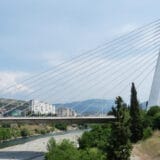 Istraživanje CEDEM-a: Crnogorci gube poverenje u SPC i DPS, većina nezadovoljna vladom 12