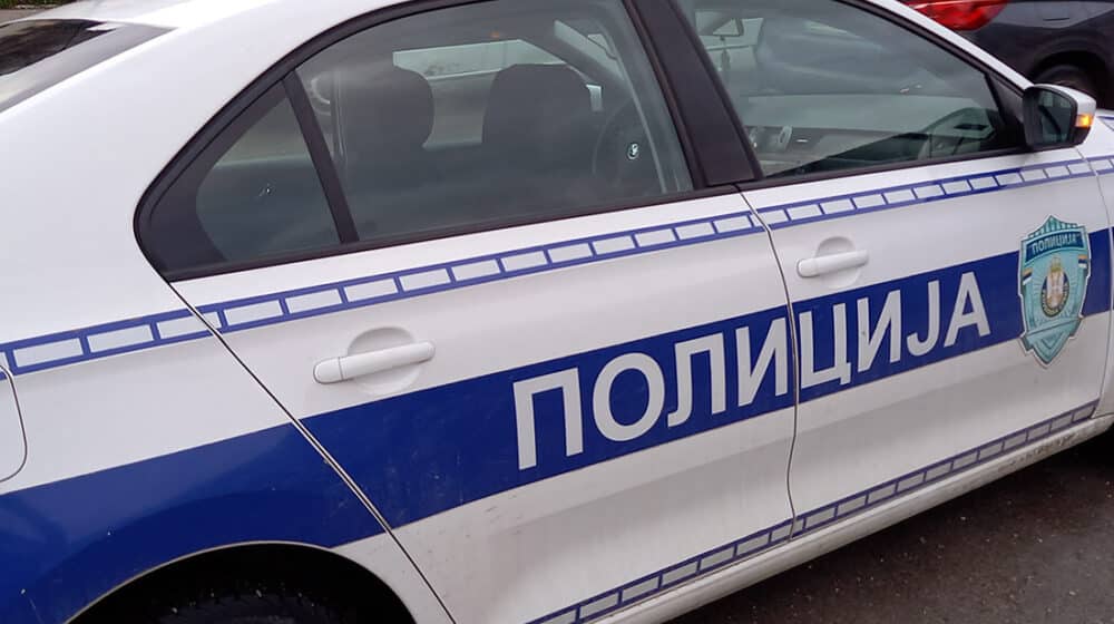 Uhapšen Beograđanin koji je pokušao da opljačka zlataru u Užicu 1