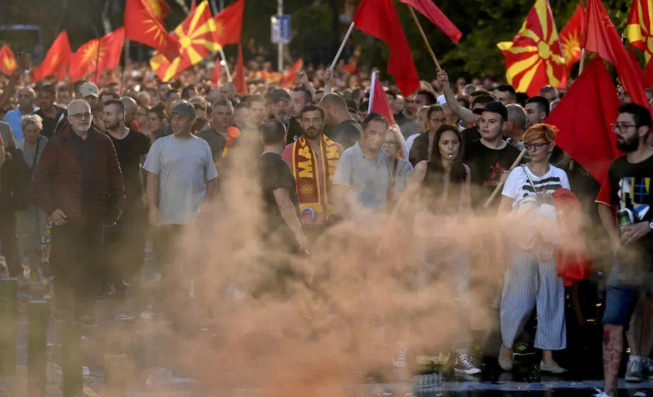 Protesti u Skoplju: Vreme da makedonski narod digne glas i kaže Ne uništenju Makedonije 1