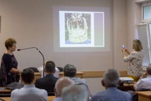 Otvorena izložba „S Božjom pomoći“: Krune od slame su neizostavni deo svake Dužijance 3