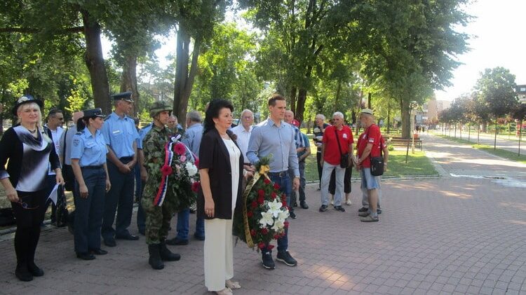 U Kragujevcu obeležena godišnjica ustanka protiv fašizma 1