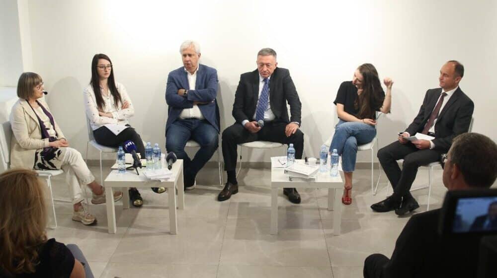 Debata: Negiranje genocida u Srebrenici prisutno je u Srbiji već 27 godina, u različitim oblicima 1