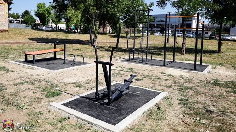 Teretana na otvorenom i na jezeru Bubanj 1