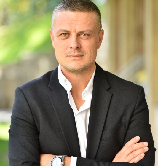 Mijatović: Niko neće biti manje Srbin ako izgovori da je u Srebrenici bio genocid 1