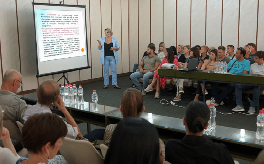 Sremska Mitrovica: Održano predavanje o modelima upravljanja otpadom 1
