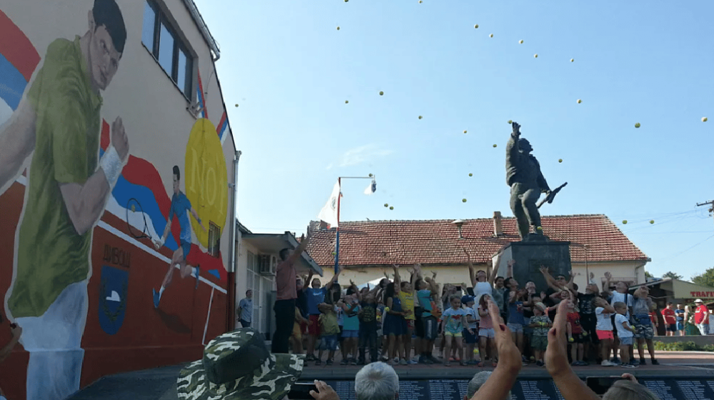 Sremska Mitrovica: Kotlićijada i mural Novaku Đokoviću u Divošu 1