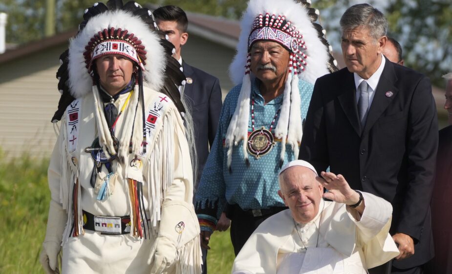 Papa Franja dešavanja u kanadskim školama u 19. veku nazvao kulturnim genocidom 1