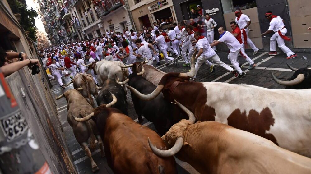 U Pamploni održana prva trka bikova nakon tri godine 1