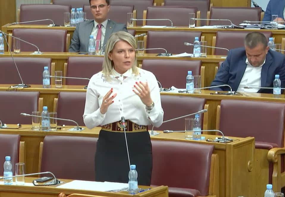 Abazović: Neću podneti ostavku, sve mora a ništa ne može 2