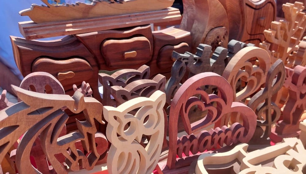 Hemijski inženjer iz Zaječara od drveta izrađuje unikatne predmete 4