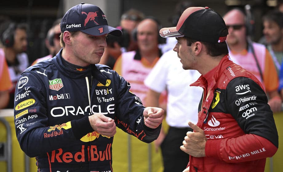 Ferstapenu pol pozicija u Austriji, Ferarijev dvojac iza šampiona 1