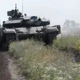 Rusija šalje svoje najsavremenije tenkove T-14 Armata na ukrajinski front 12