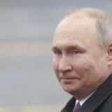 Putin potpisao uredbu, olakšaće Ukrajincima da dobiju rusko državljanstvo 5