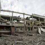 BLOG UŽIVO Pogođena zgrada na istoku Ukrajine, najmanje 15 mrtvih, jedno dete nestalo 8