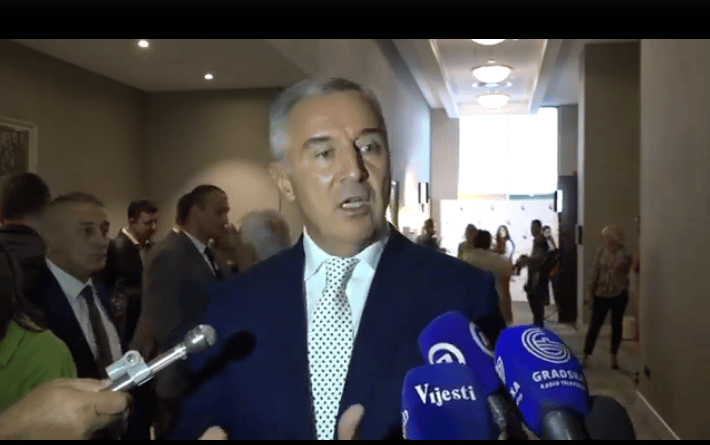 Đukanović: Dve su mogućnosti - glasanje o nepoverenju Vladi ili o skraćenju mandata Skupštini 1