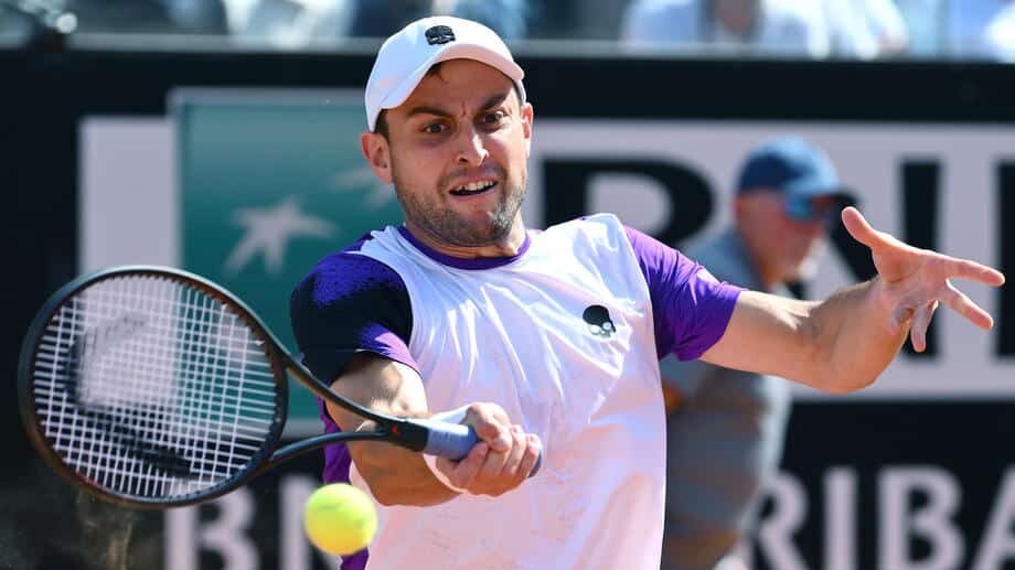 Teniseri Basilašvili i Karacev pod sumnjom da su nameštali mečeve na Vimbldonu 1