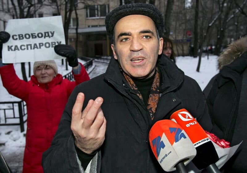 Kasparov: Đoković podržava društvenu zatupljenost ruskih sportista 1