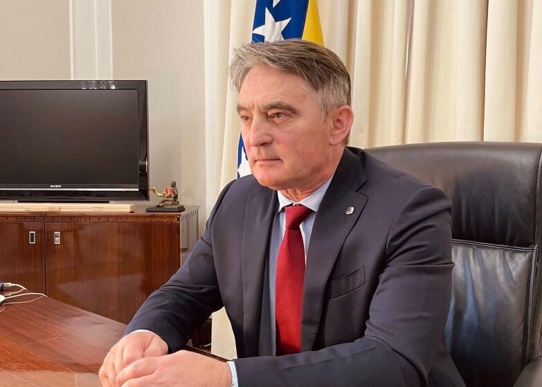 Komšić pozvao Bećirovića i Izetbegovića: Potpišimo izjavu da Čović ne može na čelo Veća Ministara BiH 1