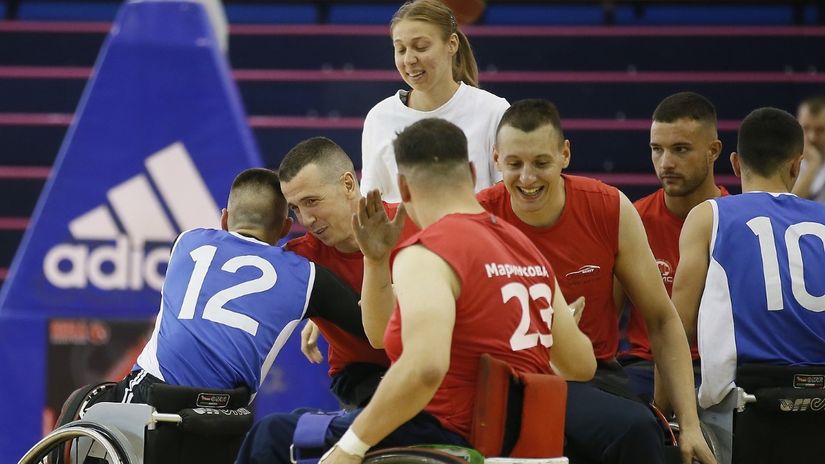 Košarkaški klub u kolicima Nais šampion Srbije 1