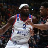 Crvena zvezda pregovara sa Krisom Singltonom 8