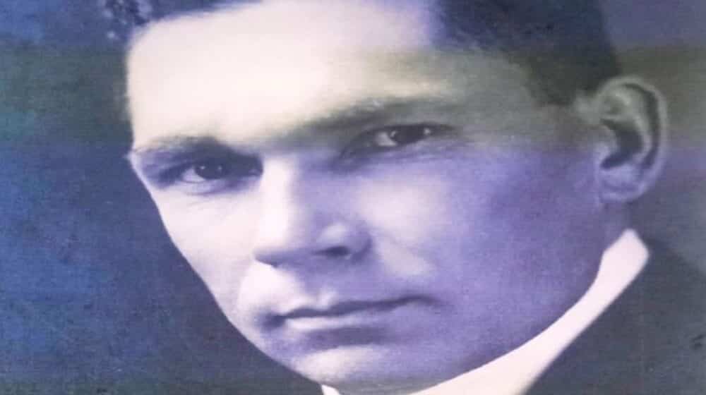 Učenici Gimnazije u Zaječaru organizovali izložbu u čast profesora Milivoja Stanojevića 1