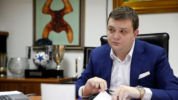 Vazura o presudi: Budalaština, ali platićemo Zvezdi 1